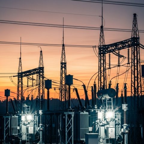Réseaux électriques avec postes de transformation